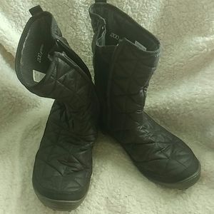 Columbia boots
